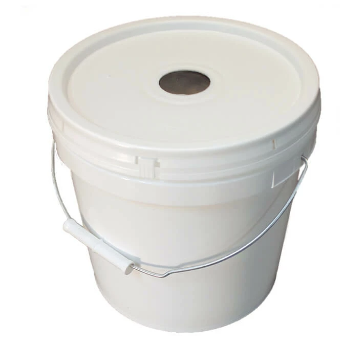2 Gal Feeder Pail & Lid 3 2 Gal Feeder Pail & Lid