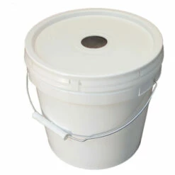 1 Gal Feeder Pail & Lid